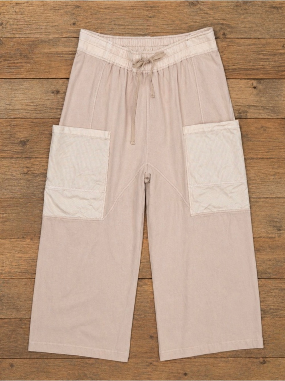 Torrid Festi Beige Wide Leg Cargo Pants with Big Pockets